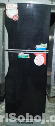 ফ্রিজ বিক্রি করা হবে।